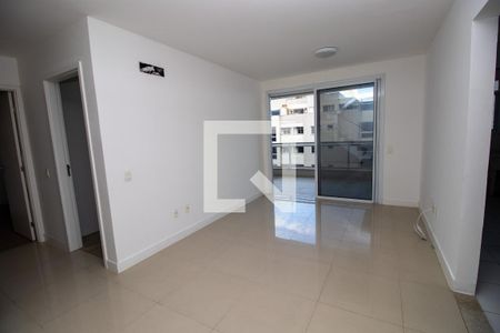 Sala de apartamento à venda com 2 quartos, 157m² em Barra da Tijuca, Rio de Janeiro