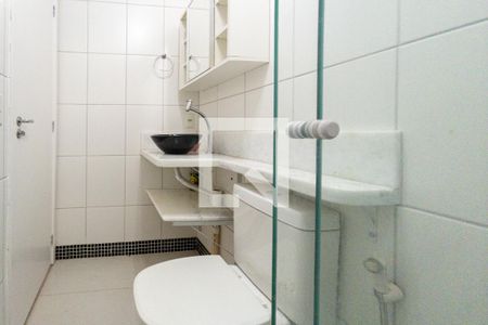 Apartamento para alugar com 55m², 2 quartos e 1 vaga Apartamento para alugar com 55m², 2 quartos e 1 vagaBanheiro