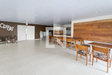 Apartamento para alugar com 55m², 2 quartos e 1 vaga Apartamento para alugar com 55m², 2 quartos e 1 vagaÁrea comum - Salão de festas 2