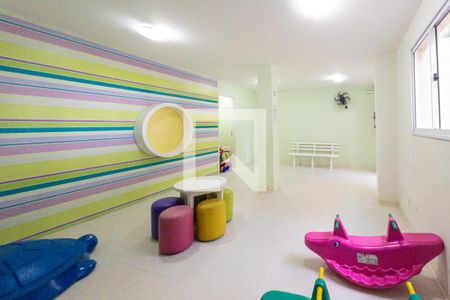 Apartamento para alugar com 55m², 2 quartos e 1 vaga Apartamento para alugar com 55m², 2 quartos e 1 vagaÁrea comum - brinquedoteca