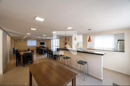 Apartamento à venda com 58m², 2 quartos e 1 vaga Apartamento à venda com 58m², 2 quartos e 1 vagaÁrea comum - Salão de festas