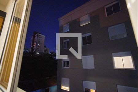 Apartamento à venda com 67m², 2 quartos e 2 vagasQuarto 2 - Vista