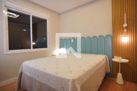 Suite de apartamento à venda com 2 quartos, 67m² em Petrópolis, Porto Alegre