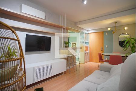 Sala de apartamento à venda com 2 quartos, 67m² em Petrópolis, Porto Alegre