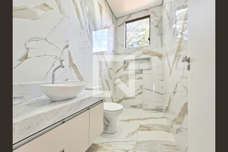 Casa à venda com 187m², 3 quartos e 3 vagasBanheiro da Suíte