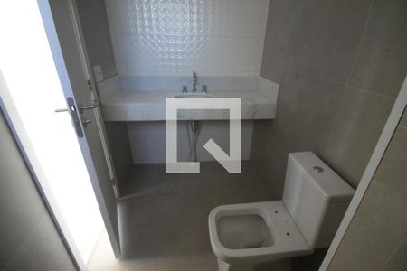 Apartamento à venda com 121m², 3 quartos e 2 vagasQuarto 1 Banheiro