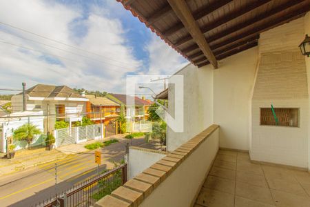 Sacada da sala 2 de casa à venda com 3 quartos, 250m² em São José, Canoas
