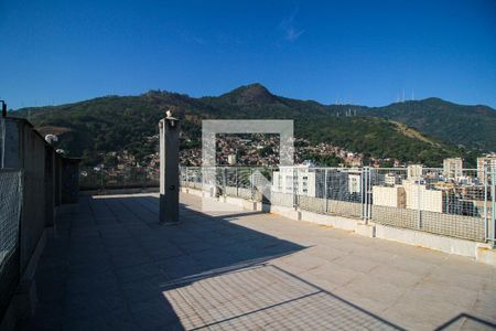 Apartamento para alugar com 200m², 3 quartos e 1 vagaTerraço