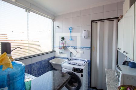 Casa para alugar com 250m², 4 quartos e 1 vagaLavanderia