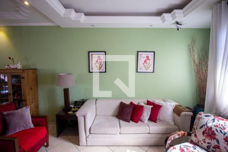 Sala de casa para alugar com 4 quartos, 250m² em Jardim Helena, São Paulo