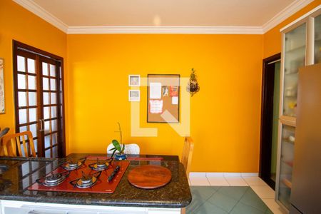 Casa para alugar com 250m², 4 quartos e 1 vagaCozinha
