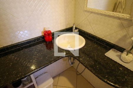Casa para alugar com 250m², 4 quartos e 1 vagaBanheiro Suíte 1