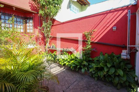 Casa para alugar com 250m², 4 quartos e 1 vagaGaragem