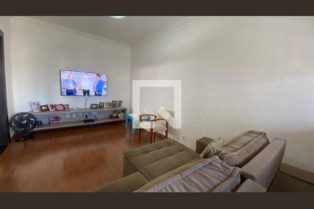 Sala 2 de casa à venda com 3 quartos, 300m² em Alto Barroca, Belo Horizonte