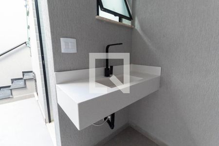 Casa à venda com 220m², 3 quartos e 5 vagas Casa à venda com 220m², 3 quartos e 5 vagasBanheiro de serviço