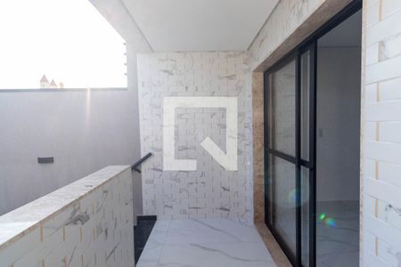 Casa à venda com 220m², 3 quartos e 5 vagas Casa à venda com 220m², 3 quartos e 5 vagasLavanderia