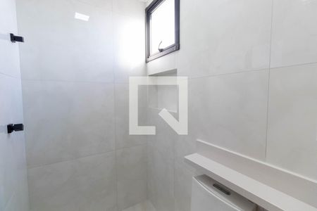 Casa à venda com 220m², 3 quartos e 5 vagas Casa à venda com 220m², 3 quartos e 5 vagasBanheiro da Suíte 1