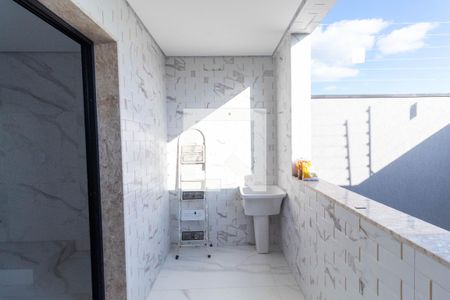 Casa à venda com 220m², 3 quartos e 5 vagas Casa à venda com 220m², 3 quartos e 5 vagasLavanderia