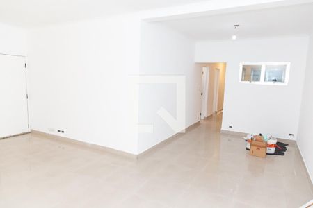 Sala de casa para alugar com 3 quartos, 246m² em Jardim Tranquilidade, Guarulhos