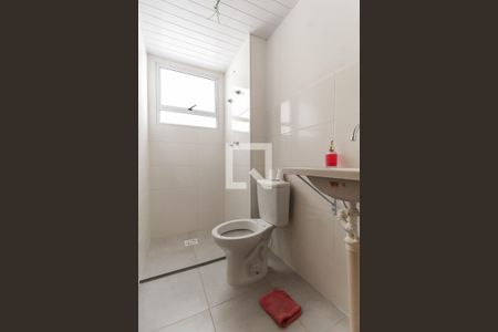 Banheiro de apartamento para alugar com 2 quartos, 43m² em Colônia (zona Leste), São Paulo