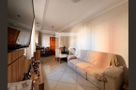 Apartamento à venda com 100m², 2 quartos e 2 vagasSala