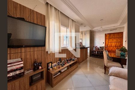 Apartamento à venda com 100m², 2 quartos e 2 vagasSala