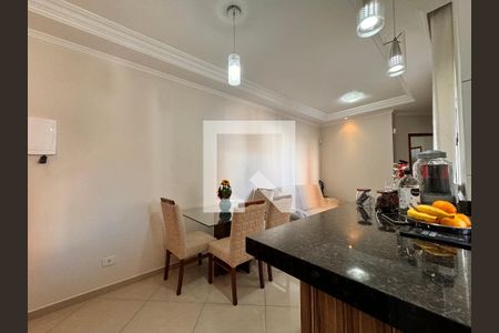 Apartamento à venda com 100m², 2 quartos e 2 vagasSala