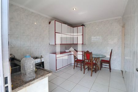Casa para alugar com 100m², 3 quartos e 1 vagaCozinha