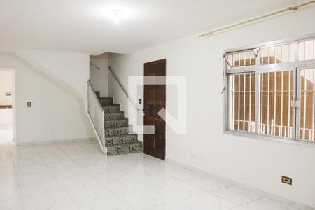 Sala de casa para alugar com 5 quartos, 190m² em Parque Sao Domingos, São Paulo