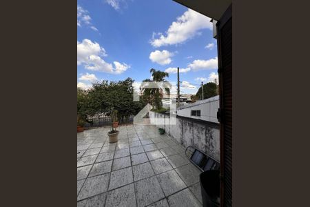 Casa à venda com 175m², 3 quartos e 2 vagas Casa à venda com 175m², 3 quartos e 2 vagasVaranda Suíte 1