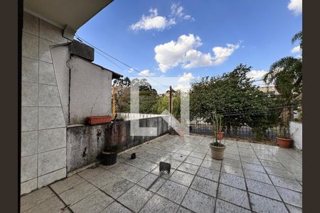 Casa à venda com 175m², 3 quartos e 2 vagas Casa à venda com 175m², 3 quartos e 2 vagasVaranda Suíte 1