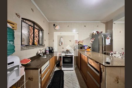 Casa à venda com 175m², 3 quartos e 2 vagas Casa à venda com 175m², 3 quartos e 2 vagasCozinha