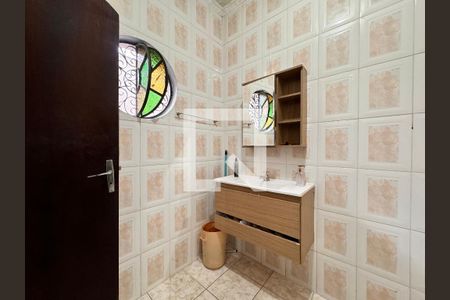 Casa à venda com 175m², 3 quartos e 2 vagas Casa à venda com 175m², 3 quartos e 2 vagasBanheiro da Suíte 2