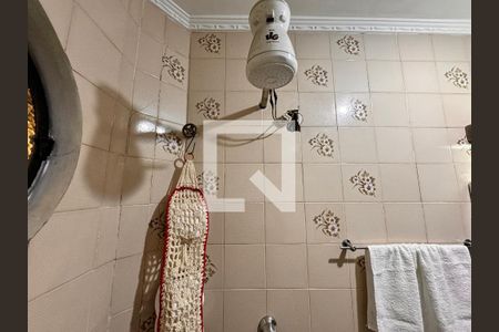 Casa à venda com 175m², 3 quartos e 2 vagas Casa à venda com 175m², 3 quartos e 2 vagasBanheiro