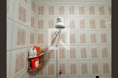 Casa à venda com 175m², 3 quartos e 2 vagas Casa à venda com 175m², 3 quartos e 2 vagasBanheiro da Suíte 2