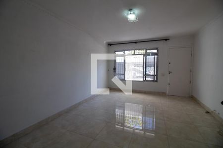 Sala de casa à venda com 2 quartos, 87m² em Jardim Aeroporto, São Paulo