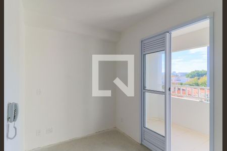 Sala/Quarto de kitnet/studio para alugar com 1 quarto, 17m² em Jardim Aeroporto, São Paulo