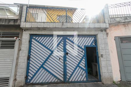 Casa à venda com 120m², 3 quartos e 3 vagasFachada