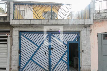 Casa à venda com 120m², 3 quartos e 3 vagasFachada