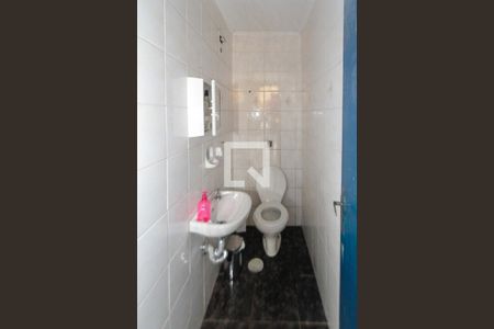 Casa à venda com 120m², 3 quartos e 3 vagasBanheiro de serviço