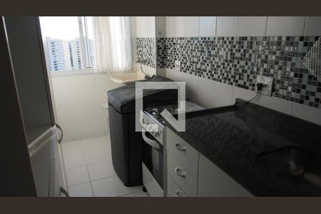 Cozinha e Área de Serviço de apartamento à venda com 2 quartos, 48m² em Jardim Ermida I, Jundiaí