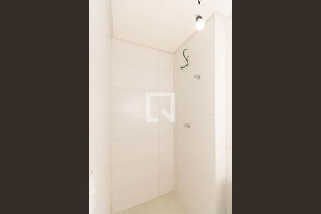 Apartamento à venda com 47m², 2 quartos e 1 vaga Apartamento à venda com 47m², 2 quartos e 1 vagaBanheiro