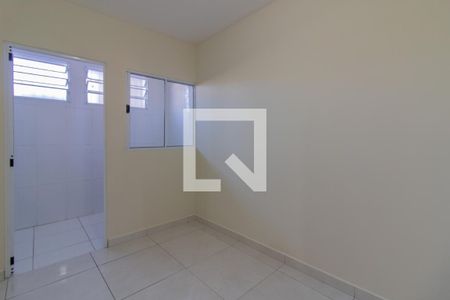 Quarto 2 de casa para alugar com 2 quartos, 70m² em Jardim Santa Barbara, Guarulhos