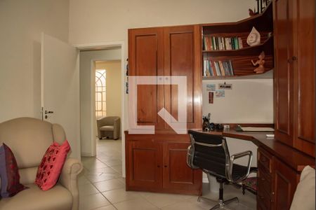 Sala de casa à venda com 4 quartos, 120m² em Vila Clementino, São Paulo
