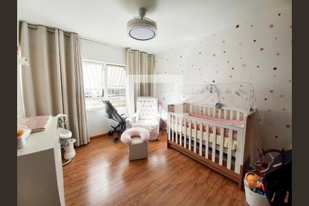 Apartamento à venda com 200m², 3 quartos e 2 vagasQuarto 1