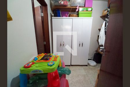 Apartamento à venda com 200m², 3 quartos e 2 vagasárea de serviço 