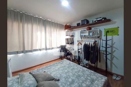 Apartamento à venda com 200m², 3 quartos e 2 vagasQuarto 2