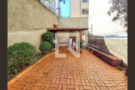 Apartamento à venda com 200m², 3 quartos e 2 vagasÁrea gourmet 