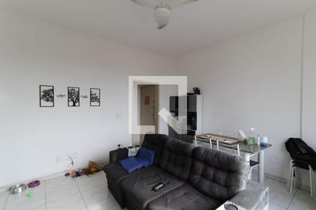 Sala de apartamento à venda com 2 quartos, 70m² em Del Castilho, Rio de Janeiro