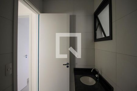 Apartamento à venda com 46m², 2 quartos e sem vaga Apartamento à venda com 46m², 2 quartos e sem vagaBanheiro